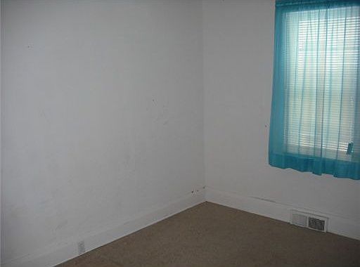 Bedroom #1