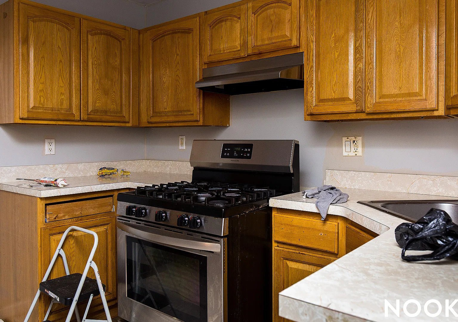 1099 Madison Street — Photo 3