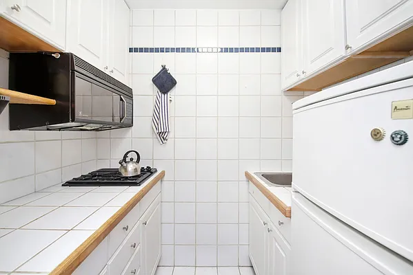 Sold by Keller Williams NYC | media 4