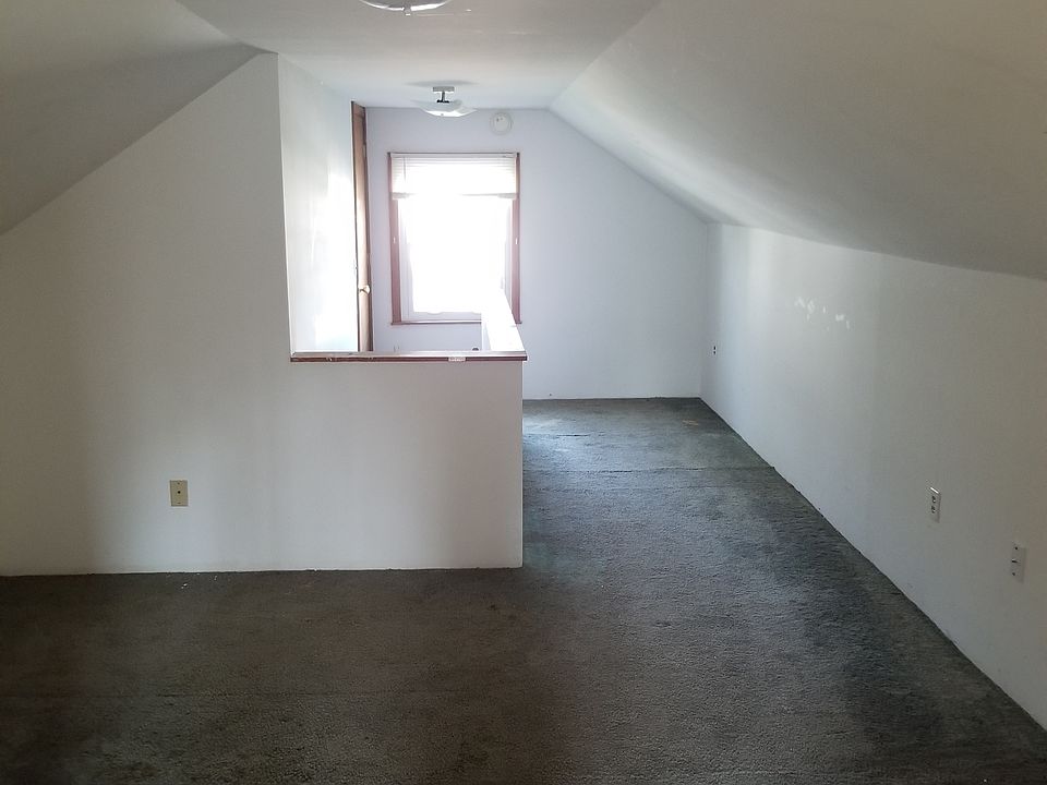 2nd image of 761 10th St