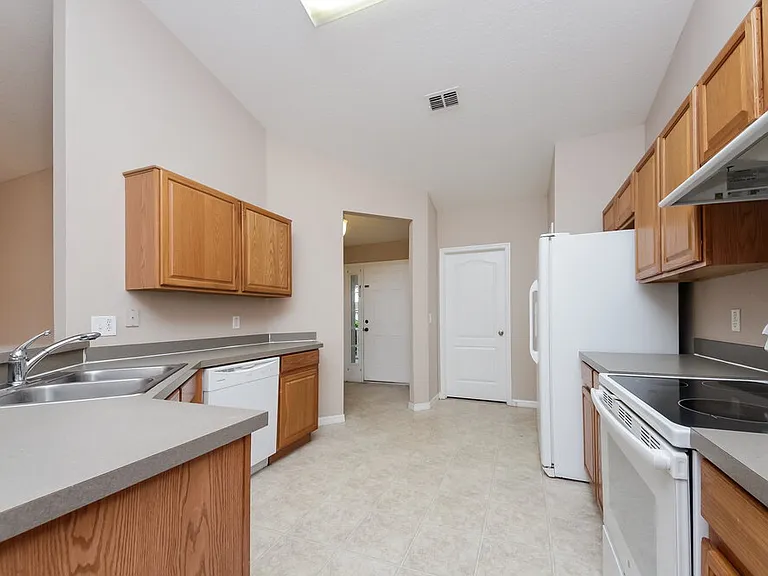2151 Antler Dr — Photo 6
