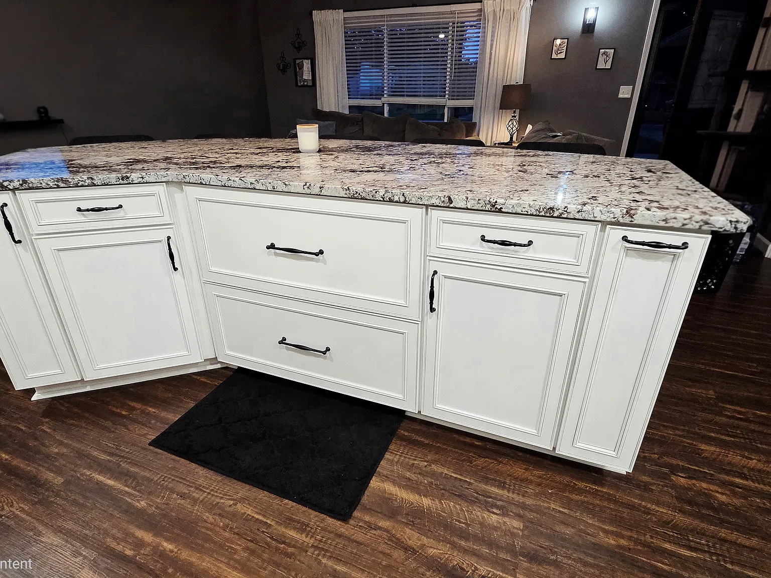 3 bed, 1.5 bath, 1705 sqft, $2,500 — Photo 4