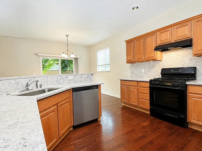 17178 NW Gables Creek Ln — Photo 4