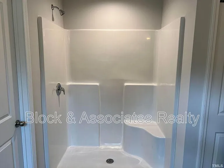 179 Maple Tree Ln — Photo 15