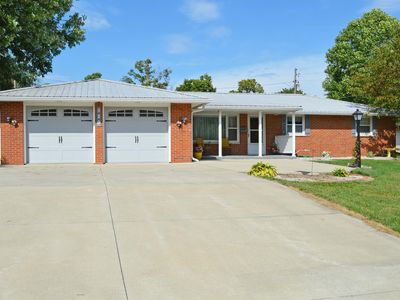 520 Howard Ct, Fairmount, IN, 46928