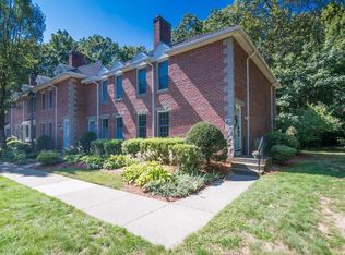 20 Mansion Woods #H, Agawam, MA 01001