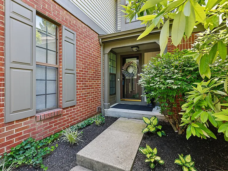 1608 Shady Cove Ln — Photo 1