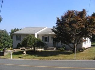 215 W Branch Rd, Barto, PA 19504