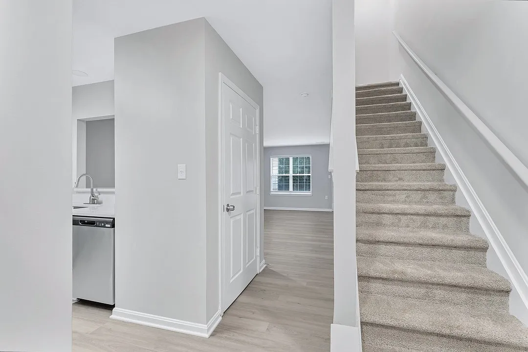 Timber Ridge — Photo 2