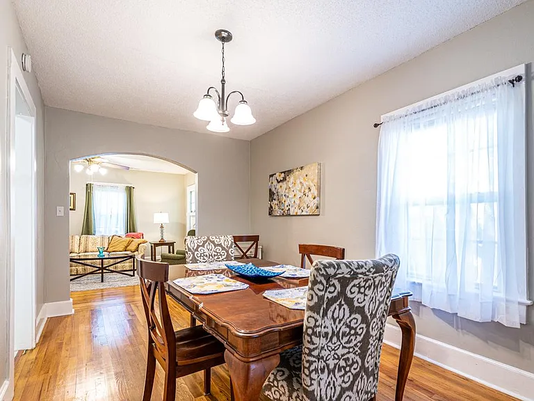 1300 Sparkman St SW — Photo 17