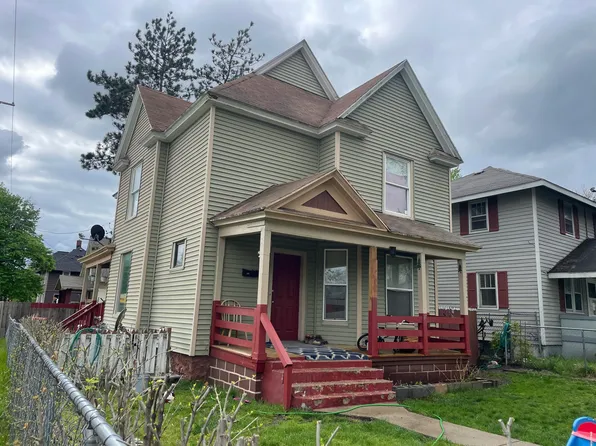 425 Dickinson St SE, Grand Rapids, MI 49507