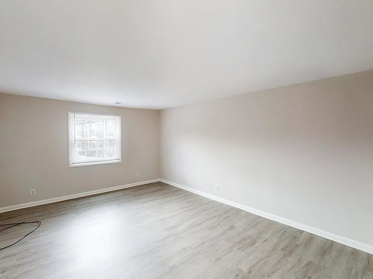 502 Oak St #7 — Photo 11
