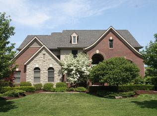 44089 Cypress Point Dr, Northville, MI 48168