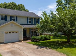 23 Watkins Bridge Rd, Greenville, SC 29617