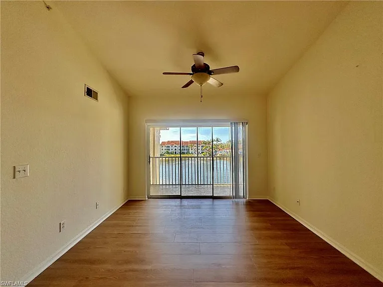 4700 Saint Croix Ln #335 — Photo 13