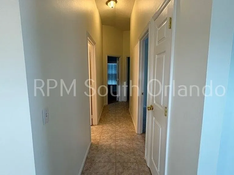 1930 Teaberry Ct — Photo 7