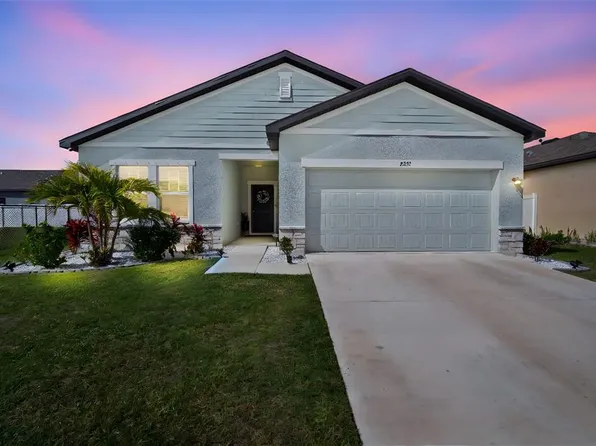 2232 Harris Hawk Ave, Ruskin, FL 33570