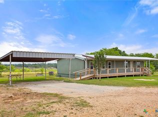 411 Fm 86, Red Rock, TX 78662