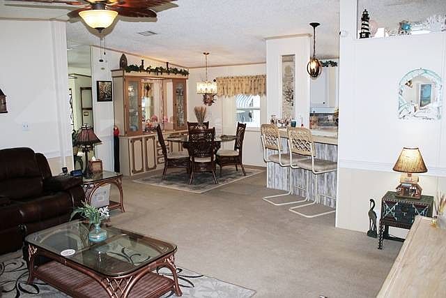 1st image of 73 Villa Ct