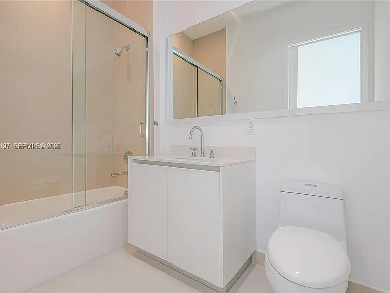 2821 S Bayshore Dr #7B — Photo 23