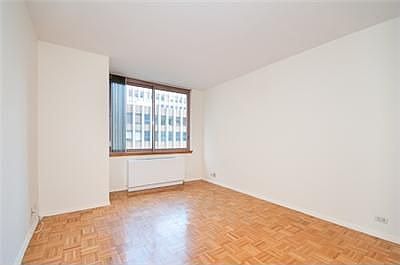 3rd image of 235 E 40th St APT 19E