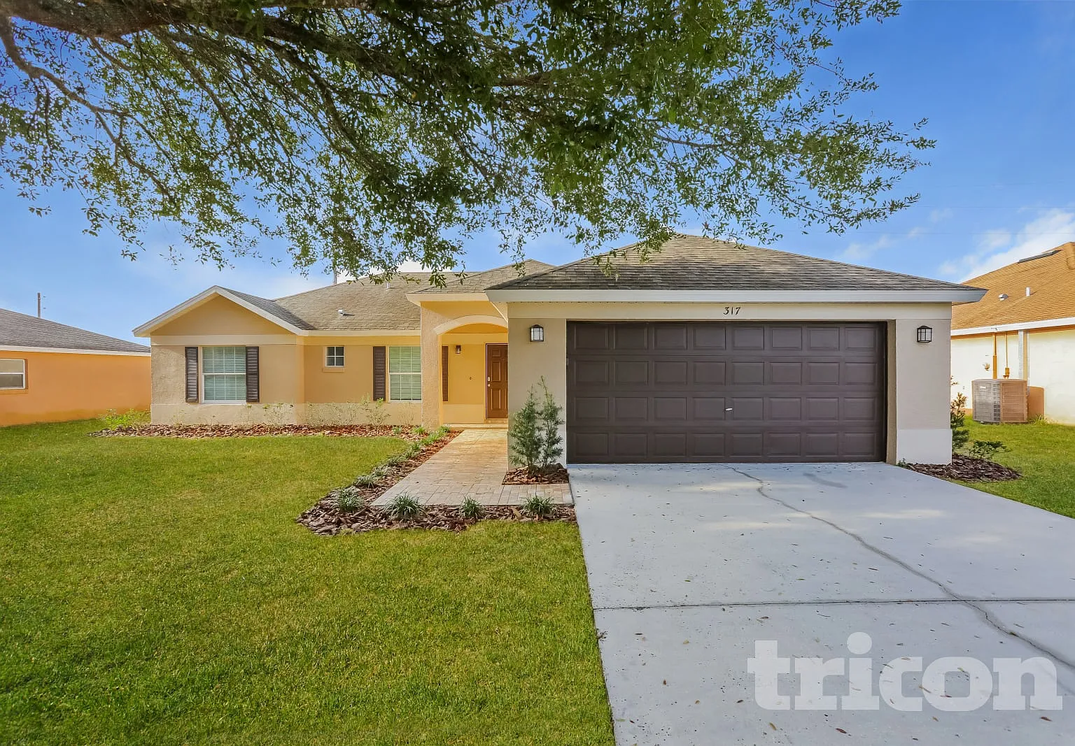 317 Covent Gardens Place Deltona FL — Photo 1