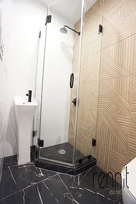 Rented by Rennit Inc. | media 12