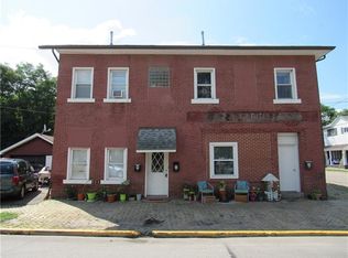 202 Market St, Freeport, PA 16229