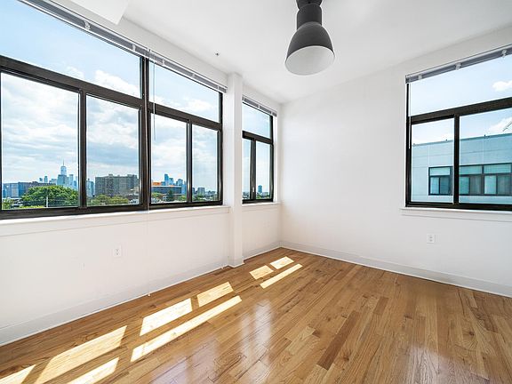 5th image of 136-138 Oakland Ave #6E