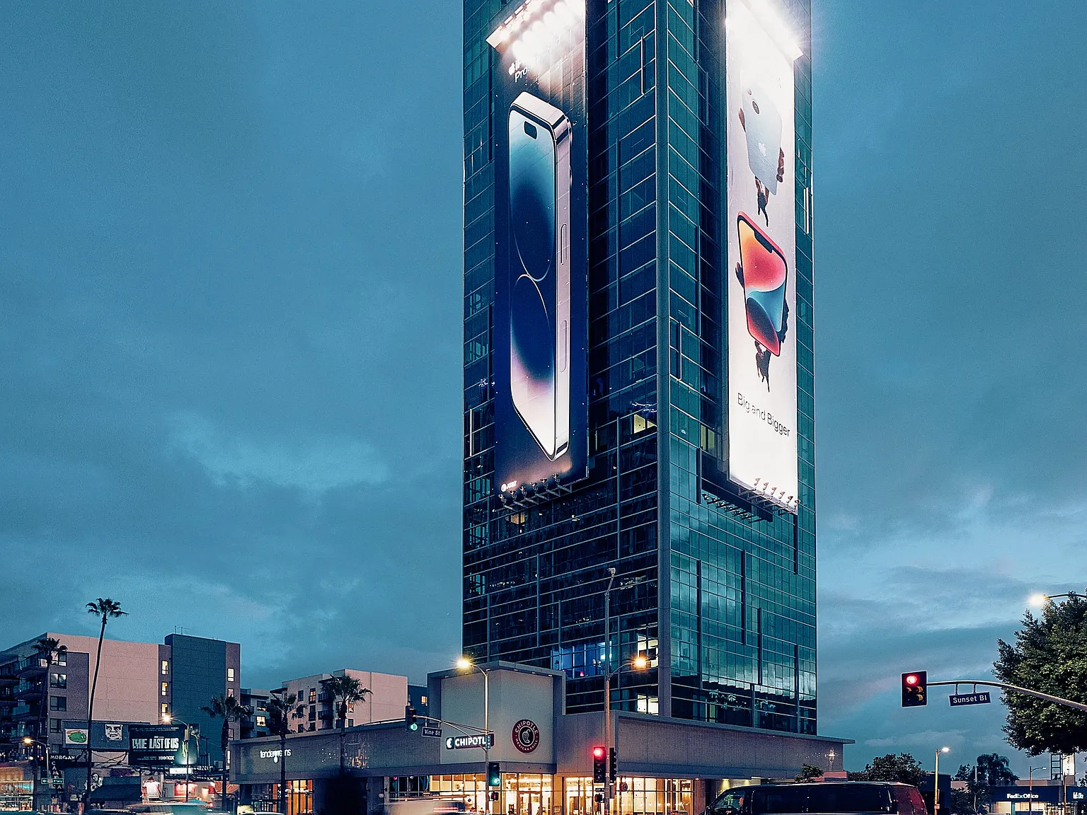 Sunset Vine Tower — Photo 2