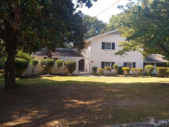 Front of House with gated front entry
