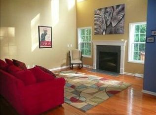 906 Macarthur Rd, Ballston Spa, NY 12020