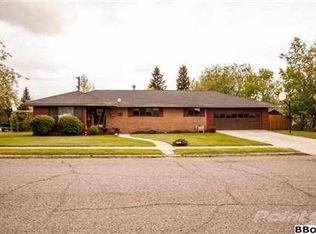 3042 Edwards St, Butte, MT 59701