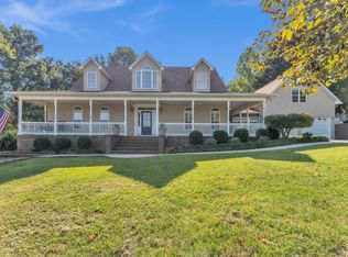 121 Raccoon Trl, Travelers Rest, SC 29690