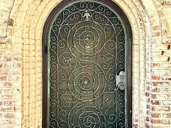 4th image of 1146 Shenandoah Rd