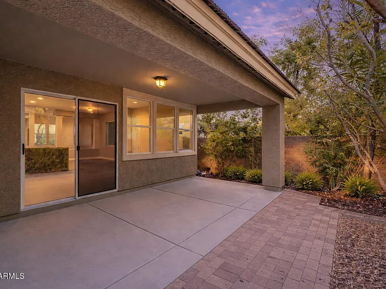 3006 W Ferruccio Pl — Photo 29
