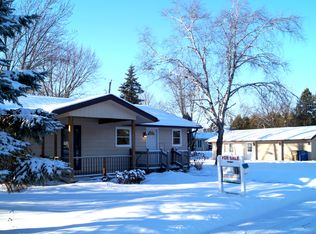 3200 Omro Rd, Oshkosh, WI 54904