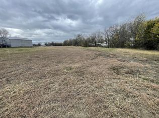 198 Bishop St, Alvarado, TX 76009