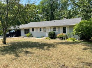 4246 Oak Drive Ln, Minnetonka, MN 55343