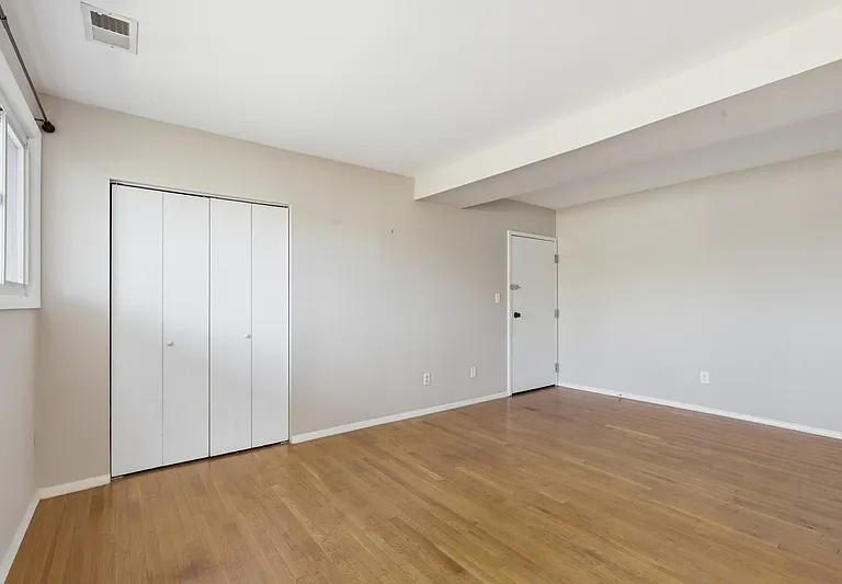 521 Epsom Rd #2C — Photo 11