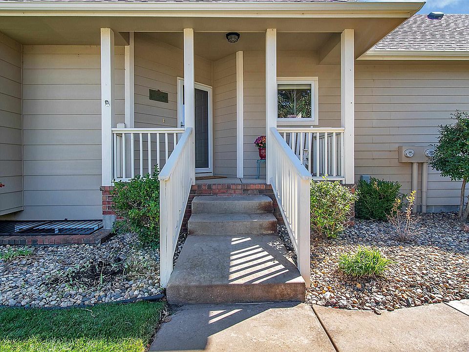 2325 N Lakeway Ct, Wichita, KS 67205 Zillow