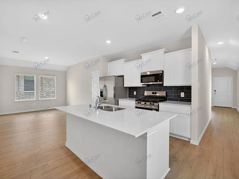 1209 Hopes Lake Dr — Photo 6