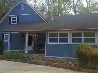 192 Little Victoria Rd, Woodstock, GA 30189