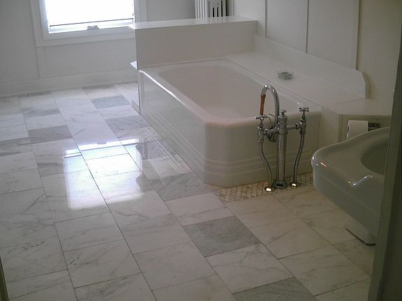 soaking tub 2nd level bath