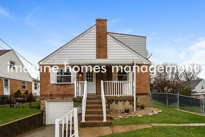 4 bed, 2.0 bath, 1890 sqft, $2,295 — Photo 1