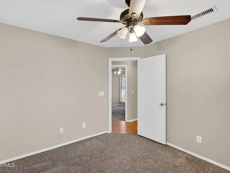 1040 W Seagull Dr — Photo 10