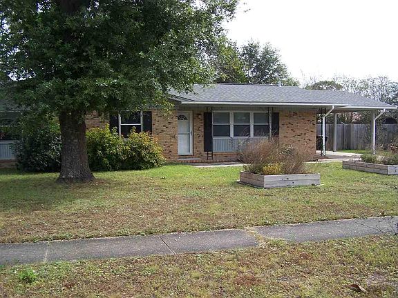 2nd image of 7840 Le Jeune Dr