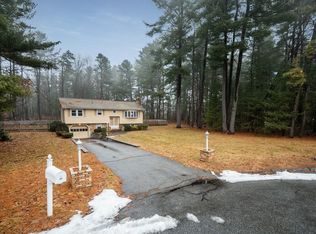 21 Oxford Rd, Billerica, MA 01821