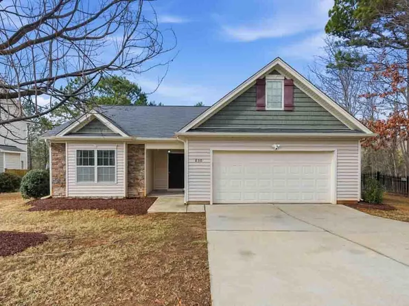 830 Bridlemine Dr, Fuquay Varina, NC 27526