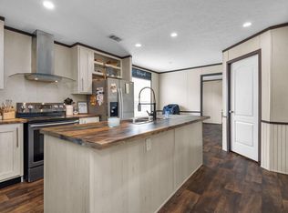 230 Sapphire Rd, Lufkin, TX 75904